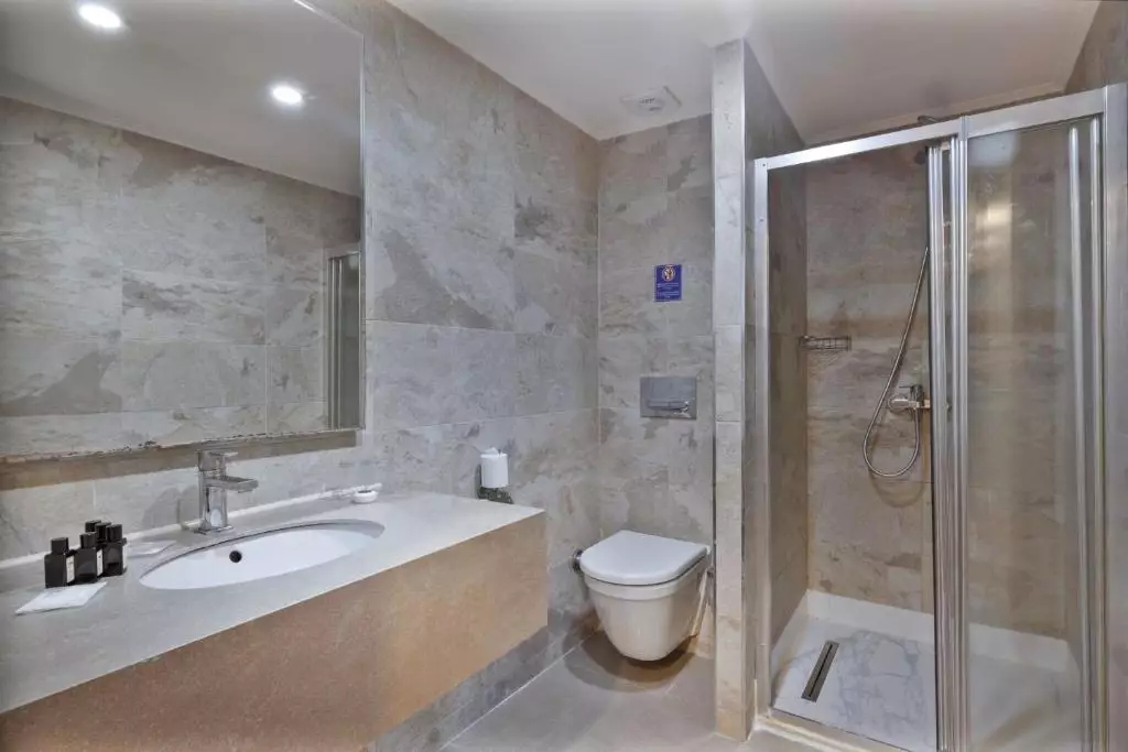 Grand Sapphire City Hotel